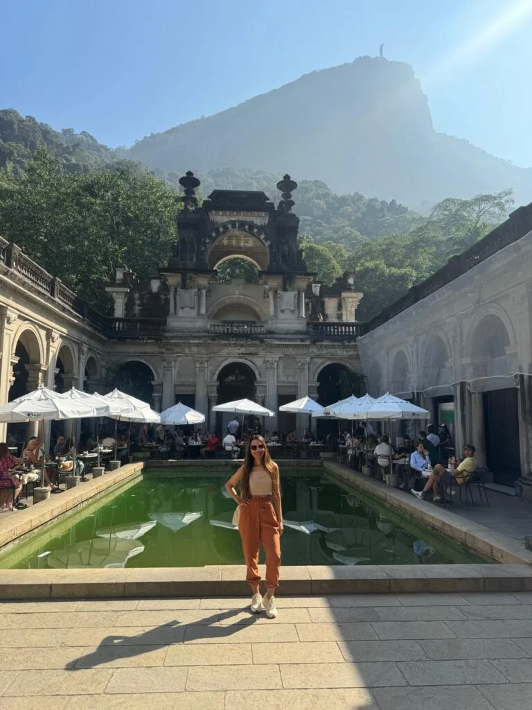 Woman at Parque Lage