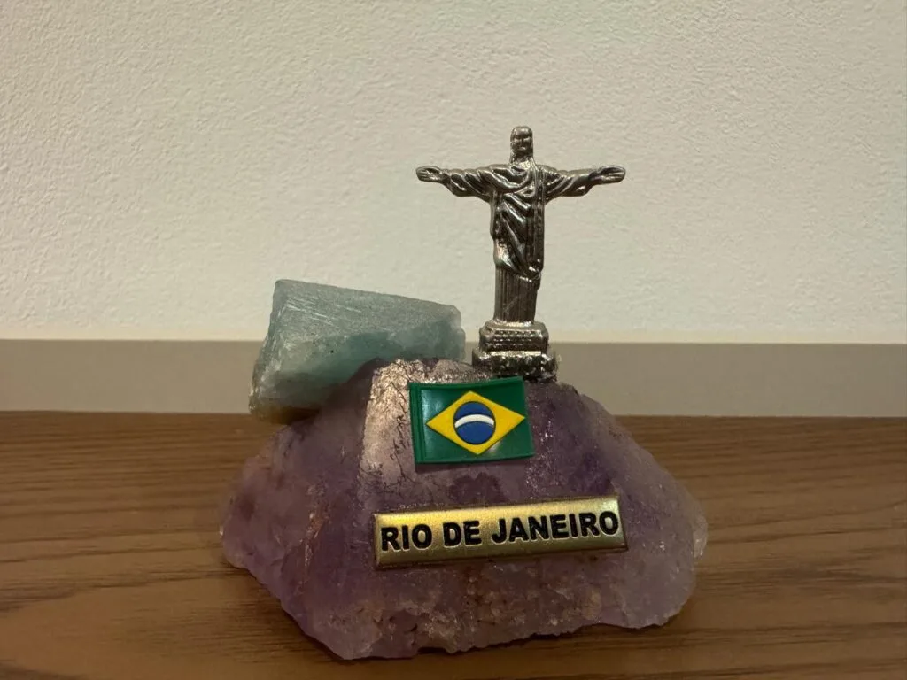 What-to-Buy-in-Brazil Gemstone Craft