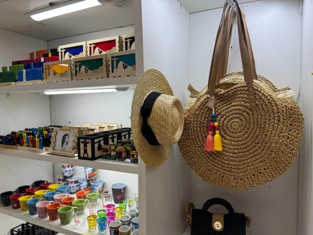 What-to-Buy-in-Brazil Straw Bags and Hats