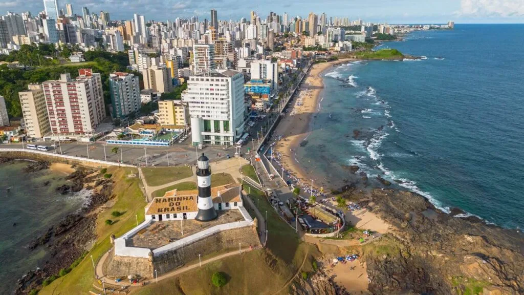salvador-travel-guide View of Farol da Barra
