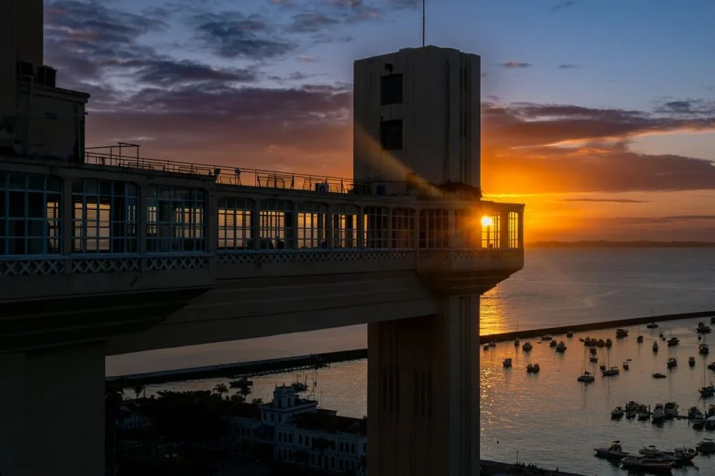 salvador-travel-guide Sunset at the Lacerda Elevator