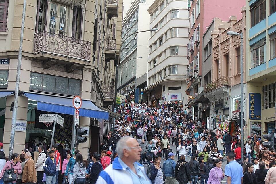 View of Rua 25 de Março